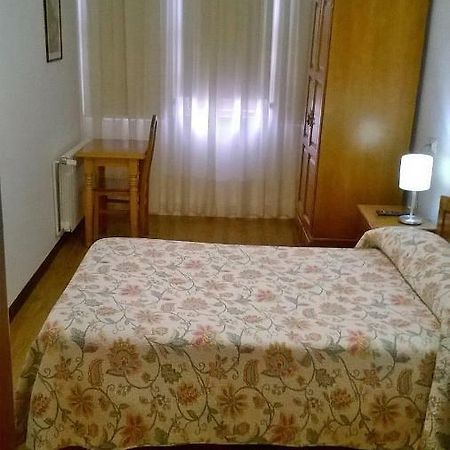 Hostal El Cairo Ферроль Екстер'єр фото