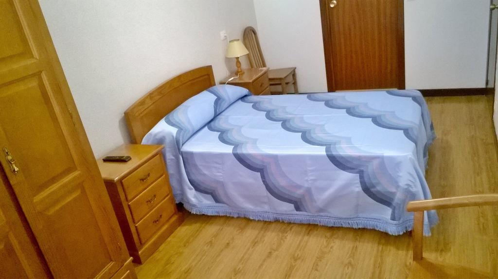 Hostal El Cairo Ферроль Екстер'єр фото